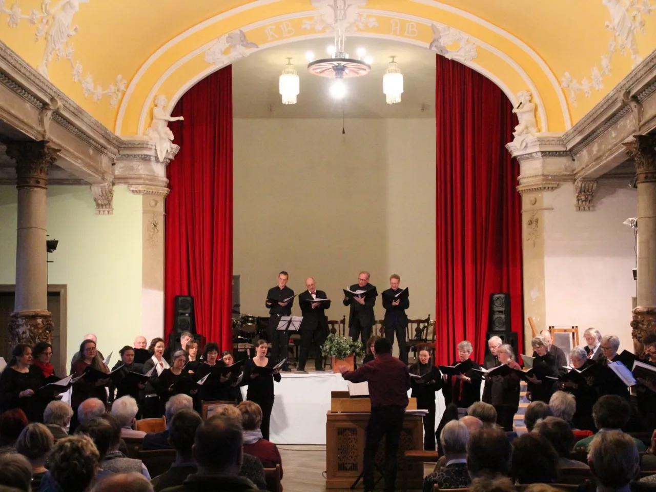 Abschlusskonzert im Gasthaus Weißes Roß in Crossen
