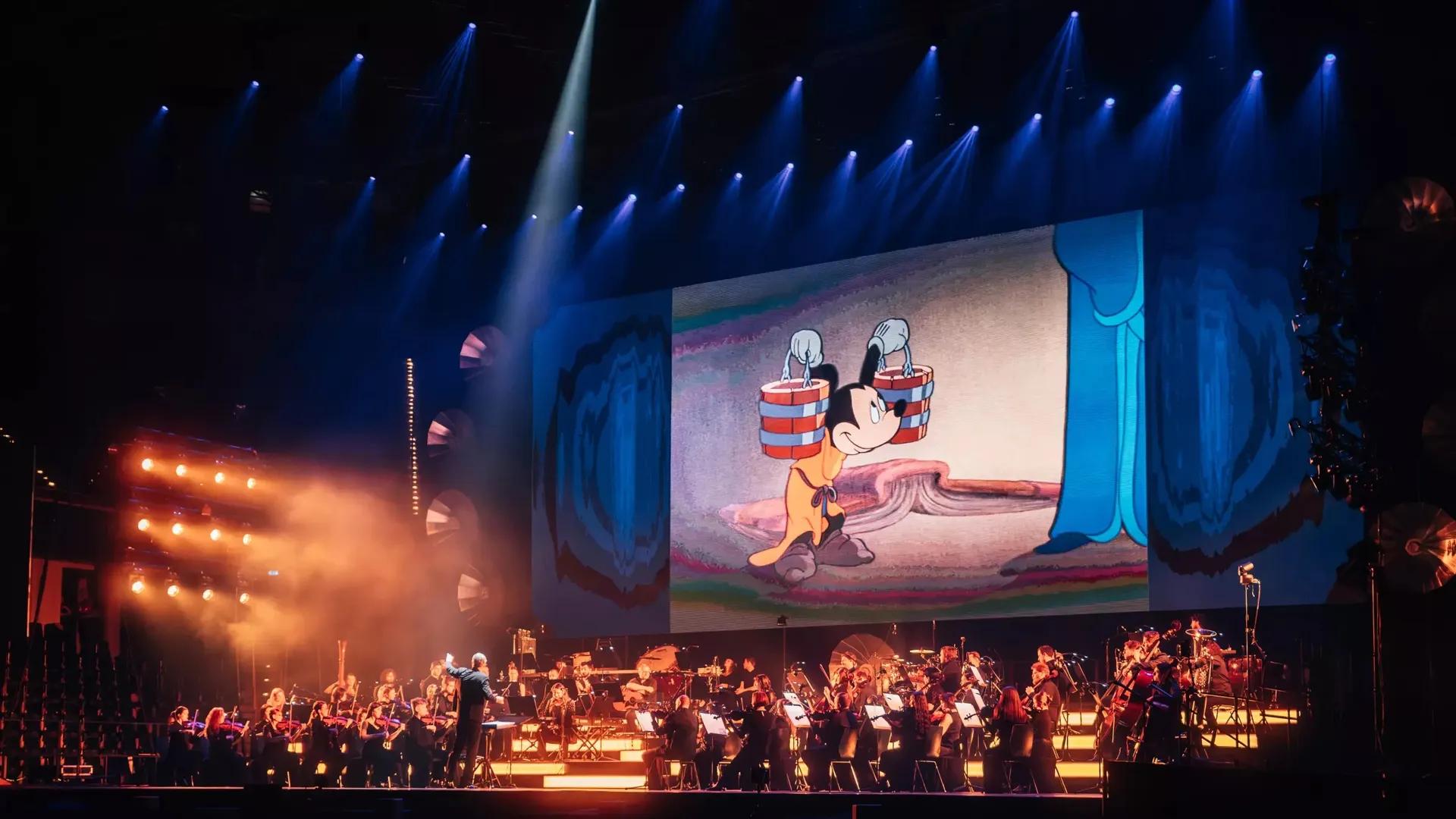 76731_06_Disney-in-Concert_Follow-Your_Dreams_Credit_MilanSchmalenbach_Harlotssyndicate
