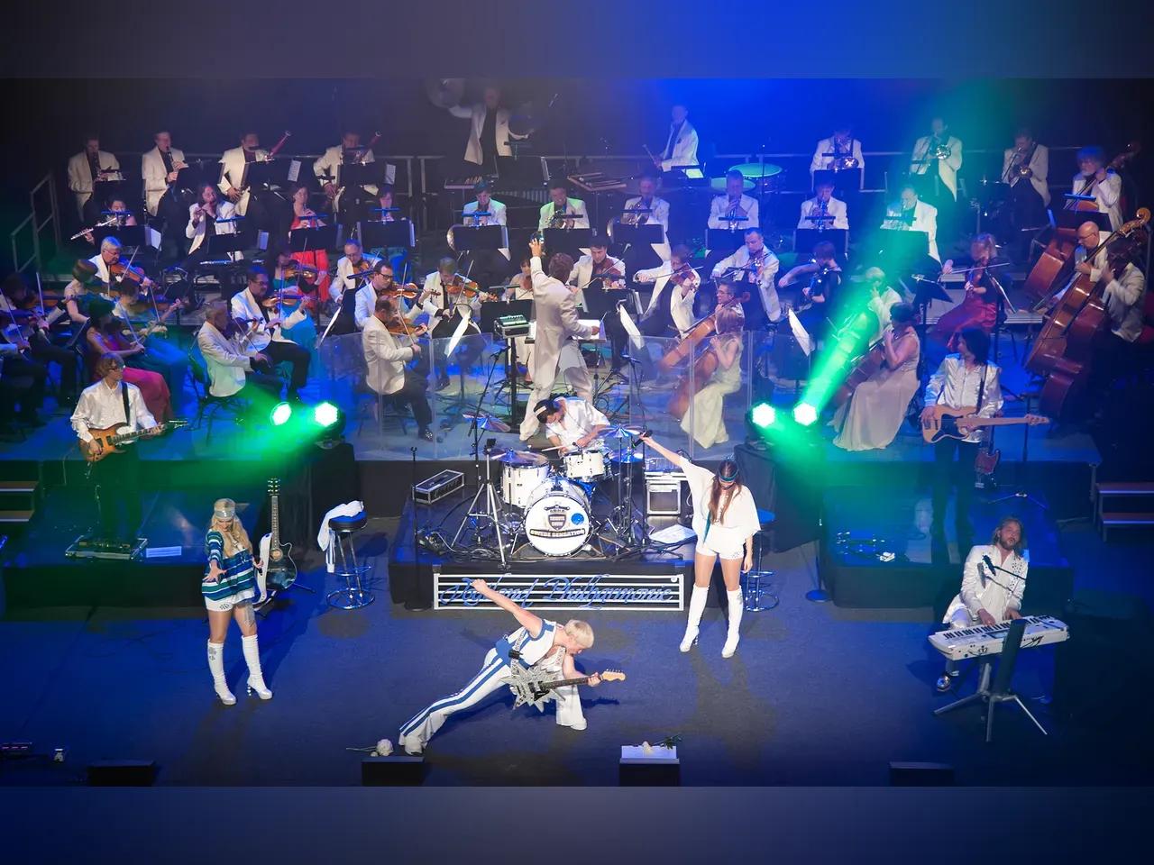 ABBA_Tribute_in_Symphony_3__Foto_Lisa_Hertel_