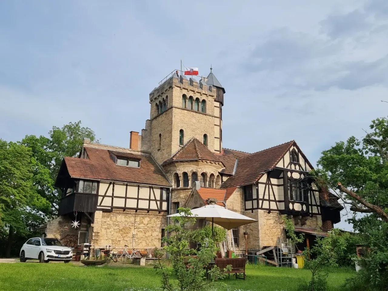 Außenansicht der Burg