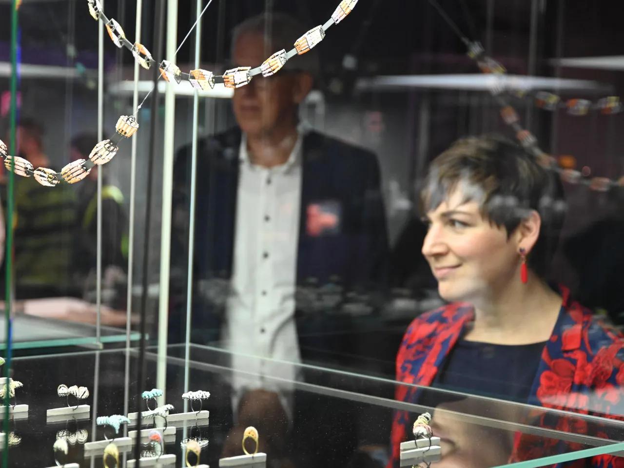 Besucherin auf der Grassimesse 2022_(c)_Felix Bielmeier