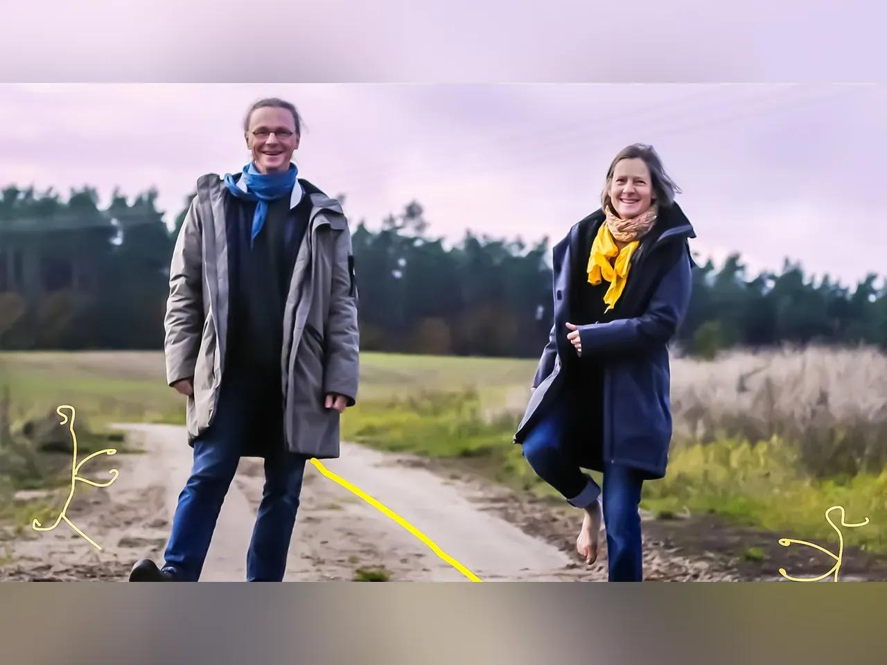 2025-11-15_folkarena_budweiswunderlich_jv-jpg