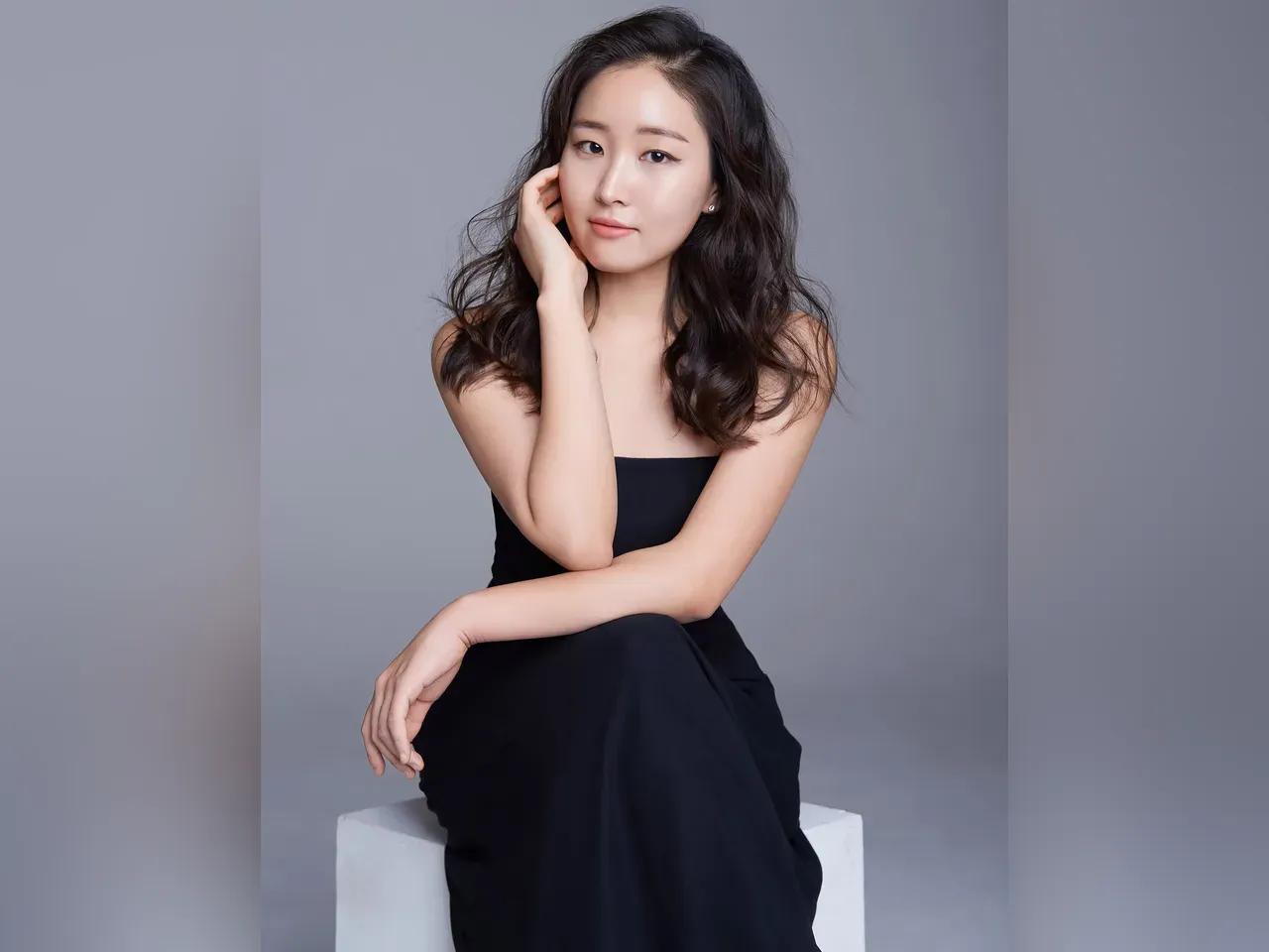 Kim, Jung Eun SÃ©verine 1 (Foto Ari Studio)