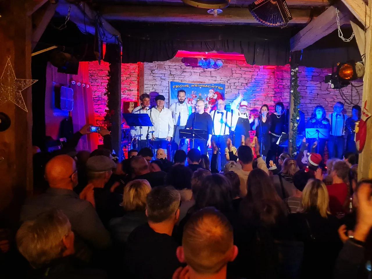 Weihnachtsball-Live2©StephanSeitz