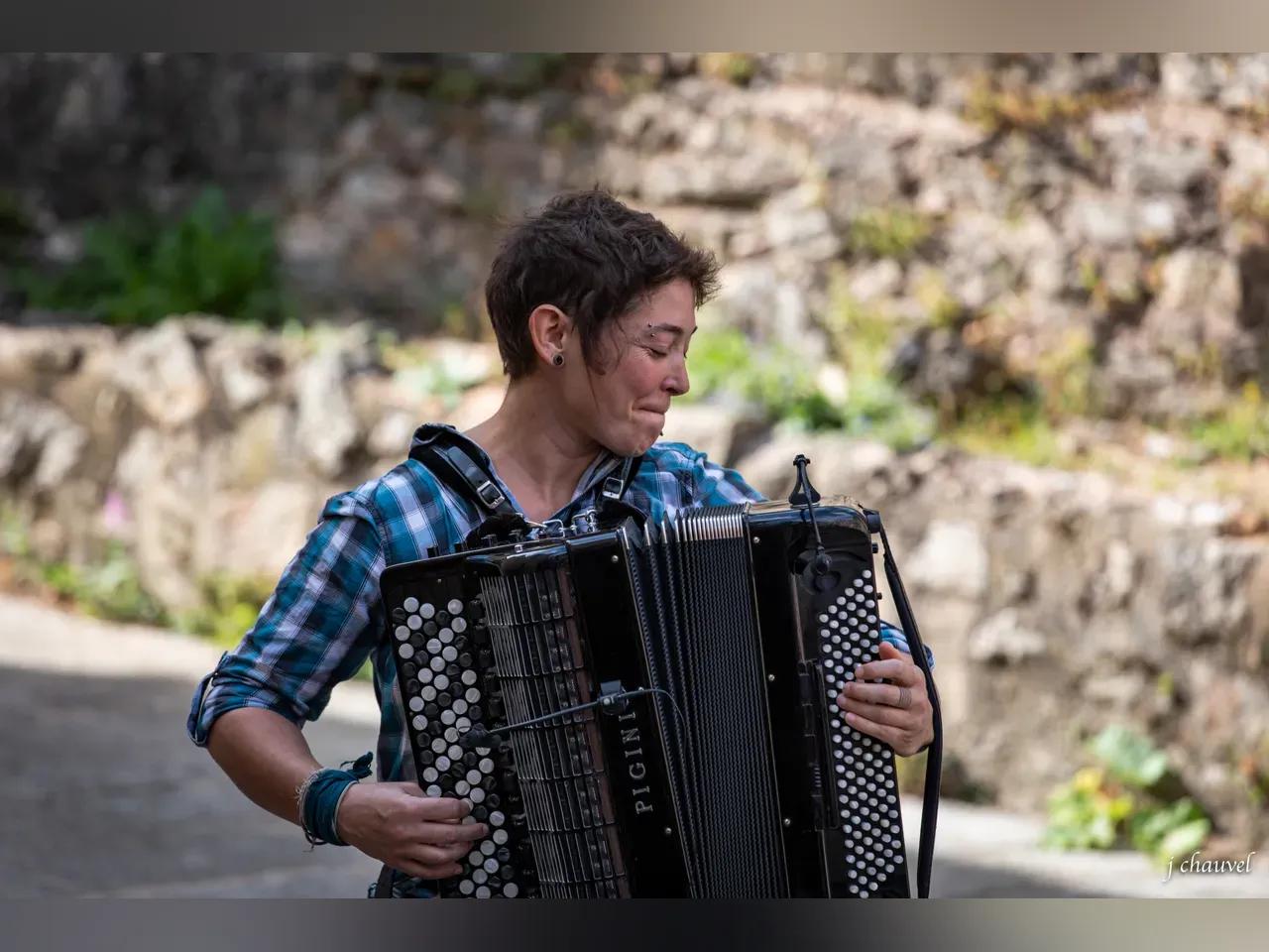 zabou-gue-rin-by-jonathan-chauvel-jpg