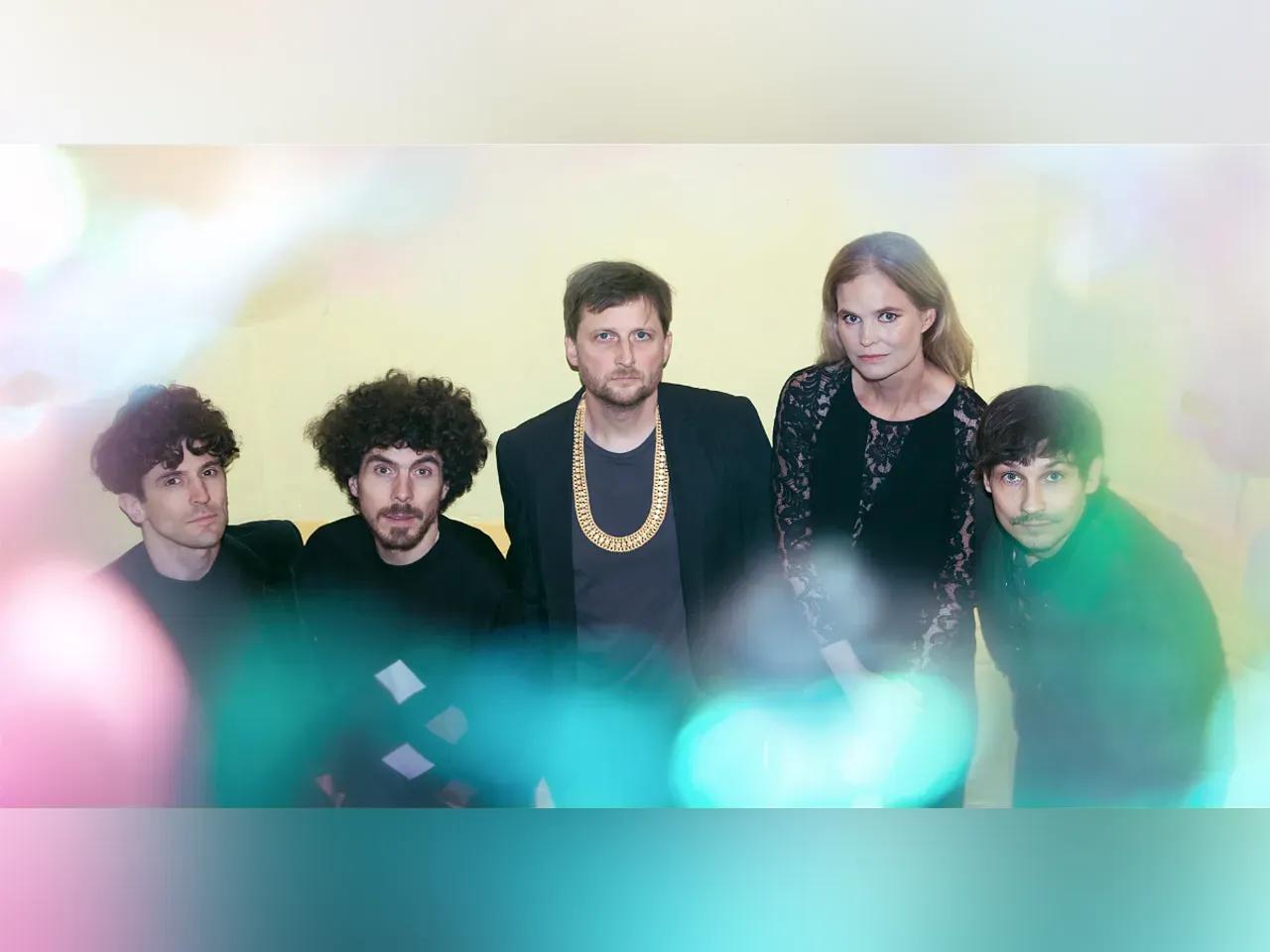 dota_11_12_2025_kassa_fb_header_annika_weinthal_b_12-jpg