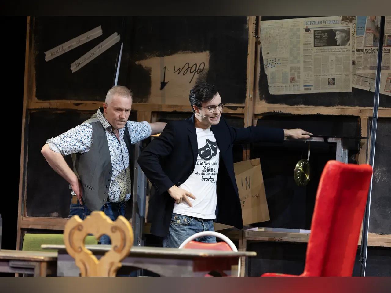 vs-dinnerforone-5687.web