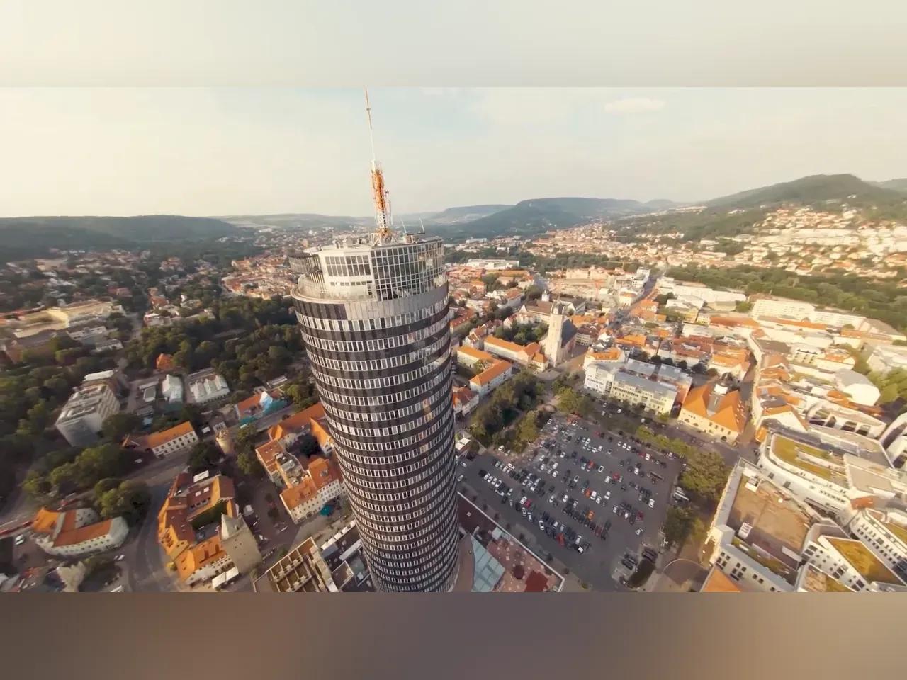 Luftbild vom Jentower