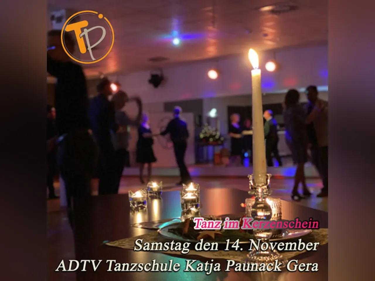 Tanz-im-Kerzenschein.jpg