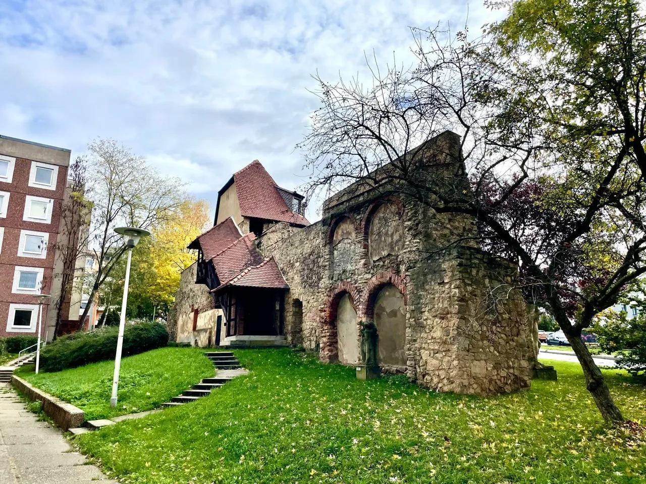 Turm der alten Stadtmauer