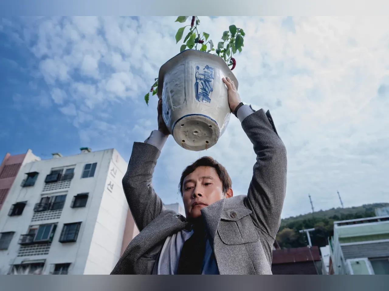 NOC_Pressefoto_01_-c-_2025_CJ_ENM_Co._Ltd._MOHO_FILM_ALL_RIGHTS_RESERVED