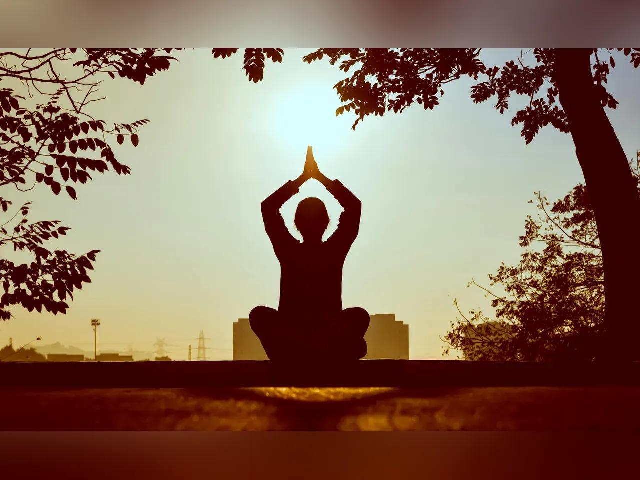 pexels-prasanthinturi-1051838-jpg