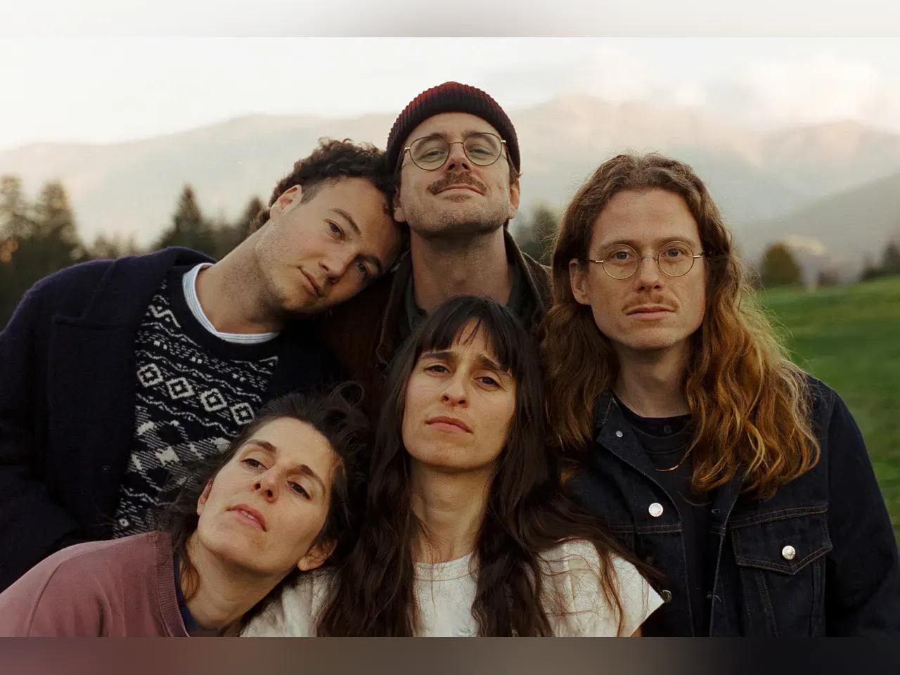 blackseadahu_03b_ls_bypaulmaerki-1-jpg