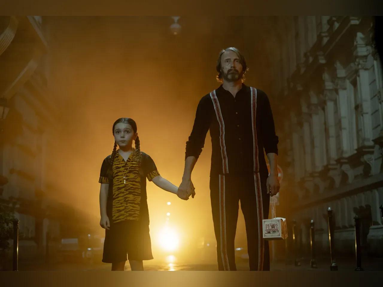 Mads_Mikkelsen_and_Sophie_Sloan_in_Dust_Bunny_c_Roadside_Attractions_LIONSGATE