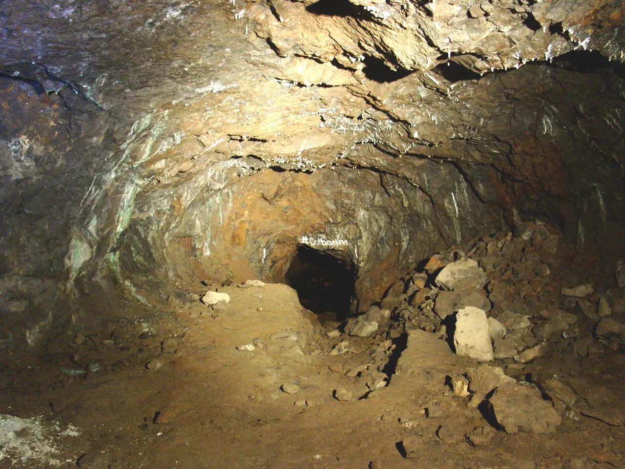 Untertage-Blick in das Bergbaurevier Kamsdorf-Goßwitz