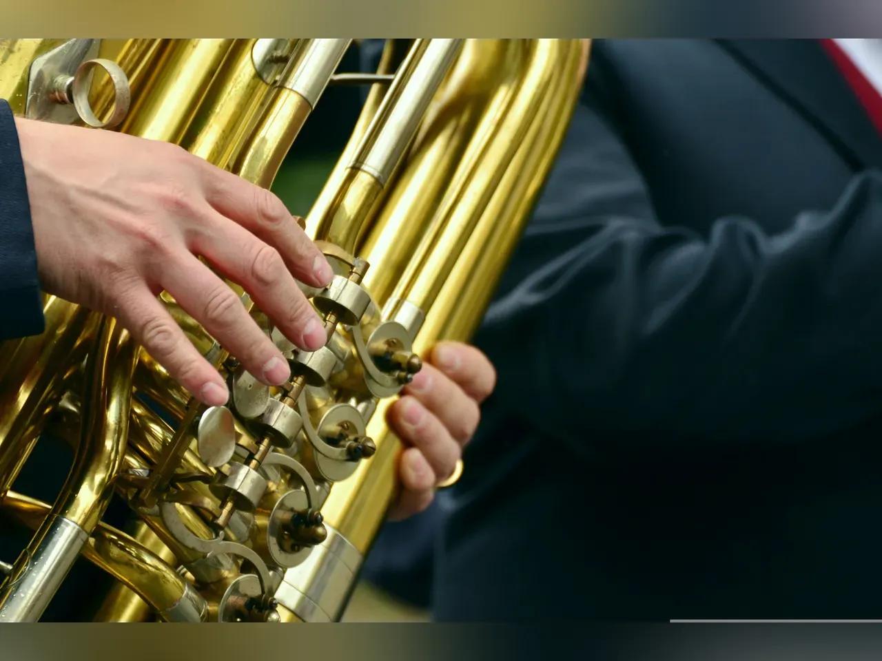 Detailaufnahme einer Tuba