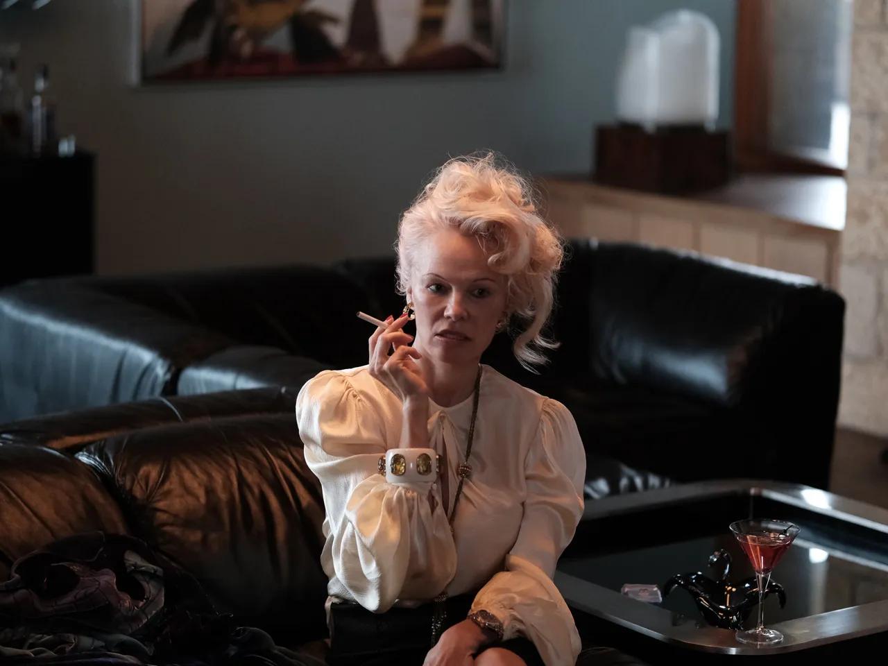 Still5_RosebushPruning_PamelaAnderson_c_FelixDickinson