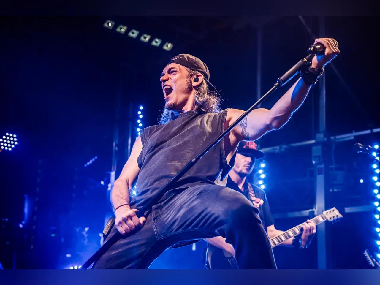 thomasgodoj_live_juliascheibeck-jpg