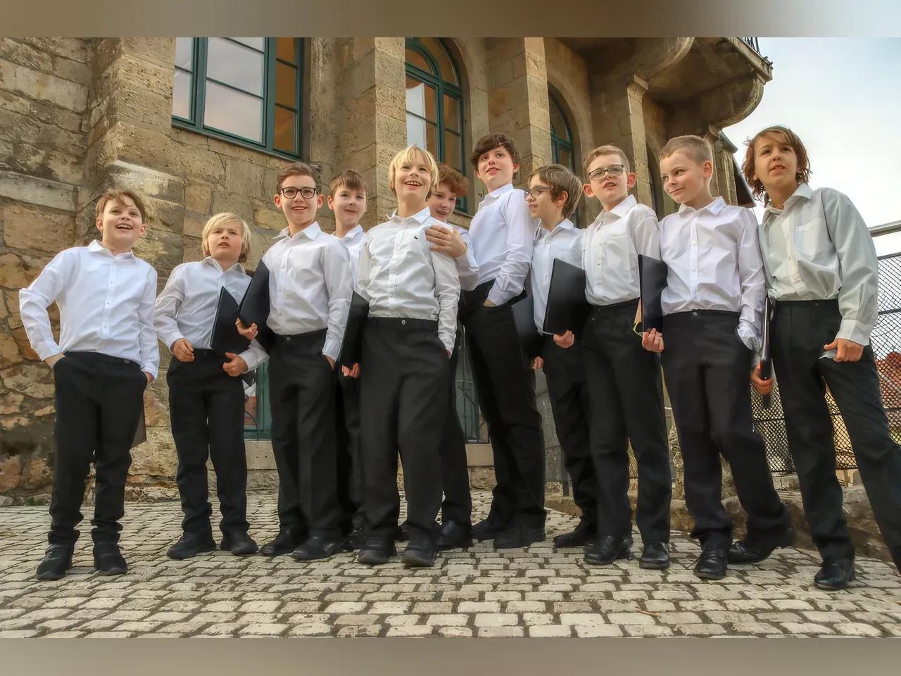 Mitglieder des Knabenchors der Jenaer Philharmonie