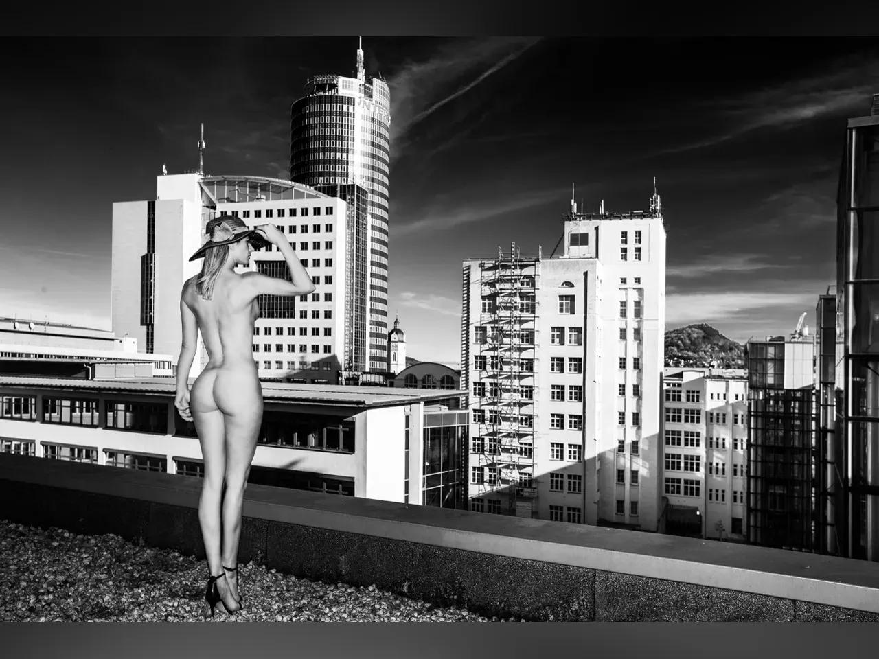 hommage-an-helmut-newton-foto-claus-rose-2018